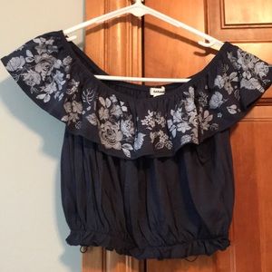Navy flowered crop top